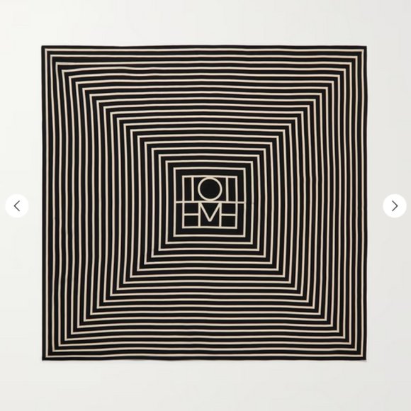 TOTEME Printed silk crepe de chine scarf - Picture 1 of 2